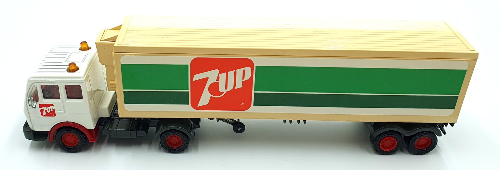 Matchbox Appx 27cm Long K-124 - Mercedes Benz Fridge Truck (7UP) White