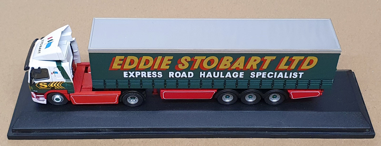 Oxford Diecast 1/76 Scale 76DAF003 - DAF FT85CF Curtainside Truck - Stobart