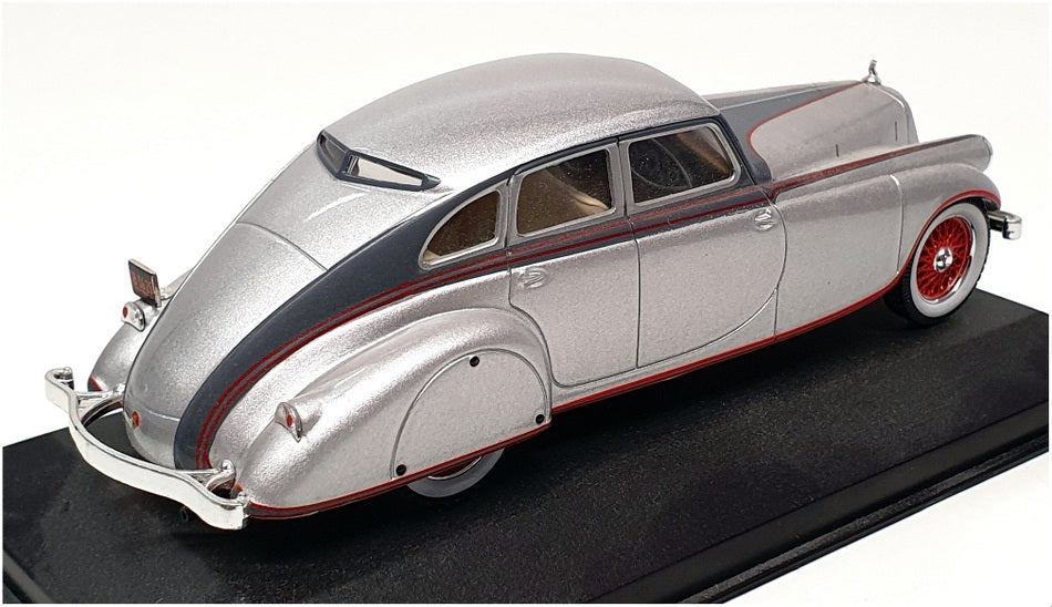 Altaya 1/43 Scale AT201023 - 1933 Pierce Arrow Silver Arrow - Silver