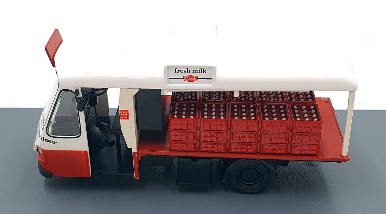 007 Fabbri 1/43 Scale Bond Model Rangemaster Milk Float The Living Daylights