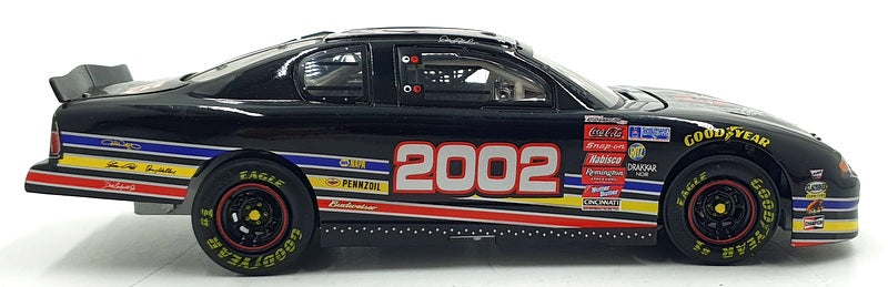 Action 1/24 Scale 400935 - Chevrolet Elite 2002 Pit Stop Practice Car NASCAR