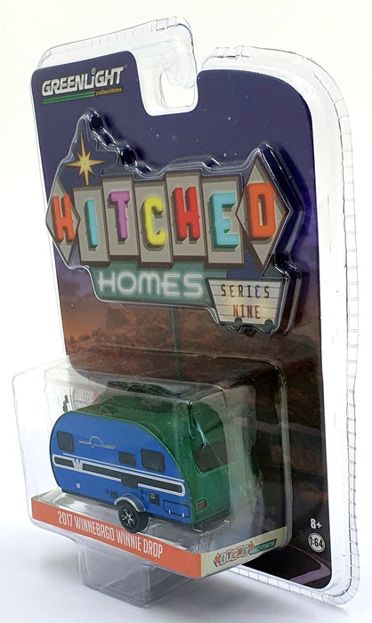 Greenlight 1/64 Scale 34090-D - 2017 Winnebago Winnie Drop - Blue
