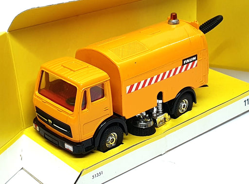 Corgi Original Diecast 1117 - Faun AK435 Road Sweeper Truck - Yellow