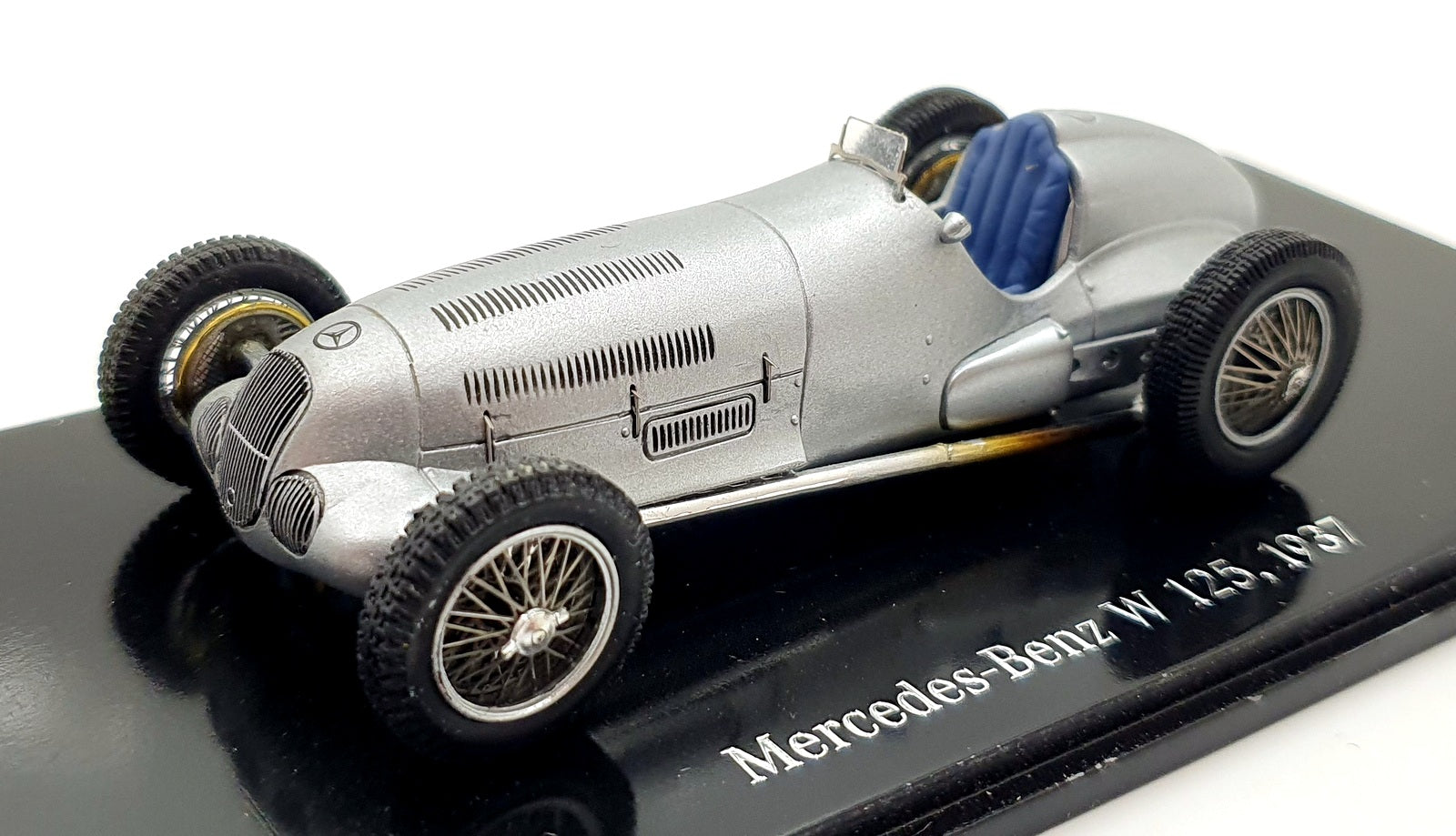 Spark 1/43 Scale Resin B660400437 - 1937 Mercedes-Benz W 125 - Silver