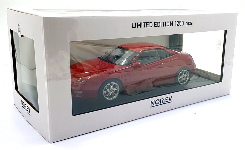 Alfa Romeo GTV 2001 Grün Met. Norev 1/18 Alfa Romeo GTV 2001 Grün Met. Norev 1/18