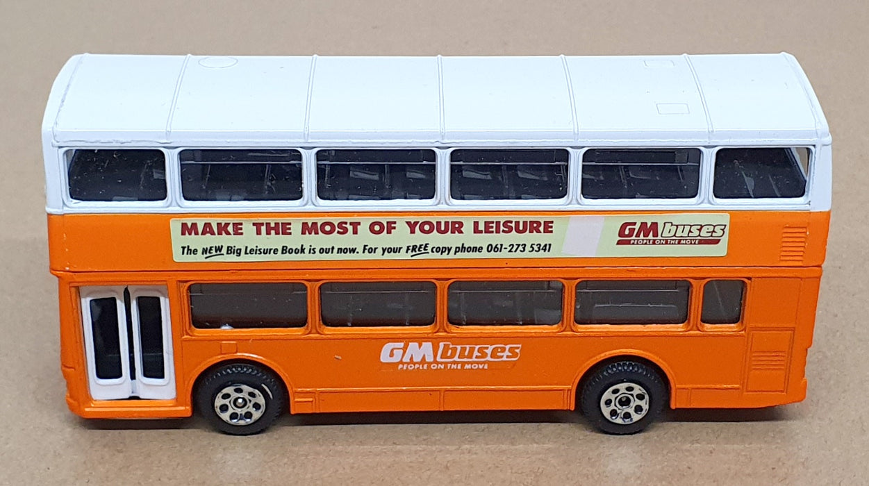 Corgi Appx 13.5cm Long C675/14  - Metrobus GM Buses Rt. 82 - White/Orange