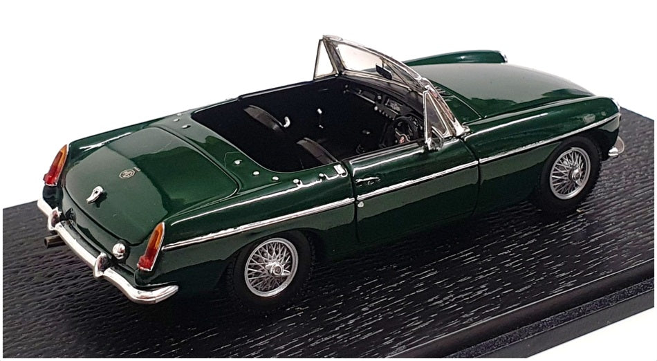 Spark 1/43 Scale Resin S4137 - 1962 MGB Roadster - Green