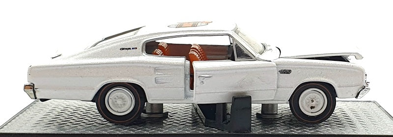 Castline M2 Machines 1/64 Scale HMS01 - 1970 Dodge Charger HEMI - White
