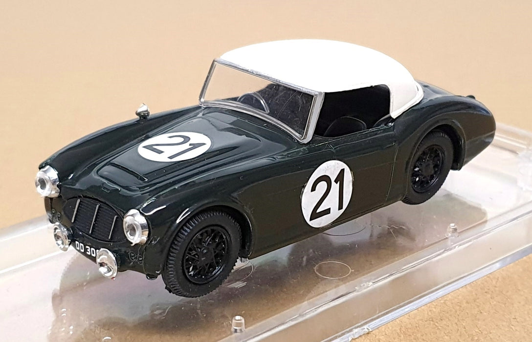 Vitesse 1/43 Scale 174 Austin Healey 3000 #21 24H Le Mans 1961 - Dk. Green/White