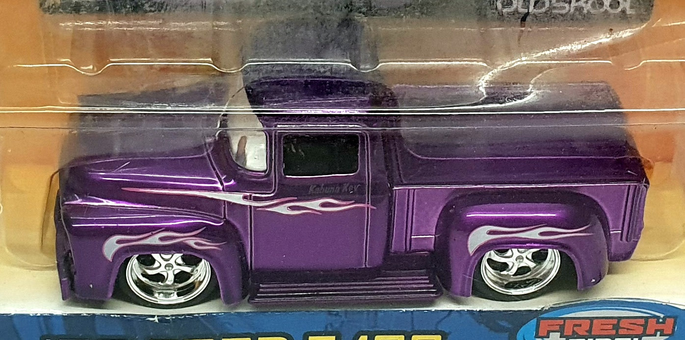 Jada1/64 Scale Model Car 12002 - 1956 Ford F100 - Met. Purple