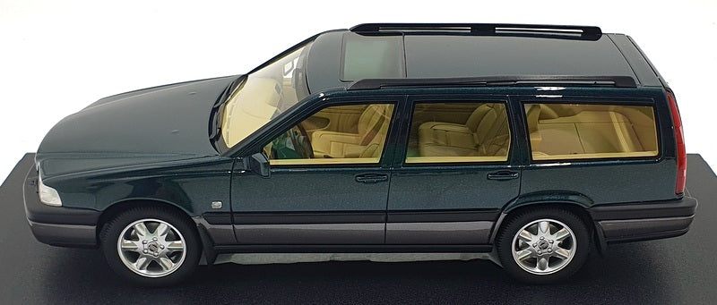 Cult 1/18 Scale CML181-2 - 1996-99 Volvo V70 XC Cross Country - Met. Blue/Green