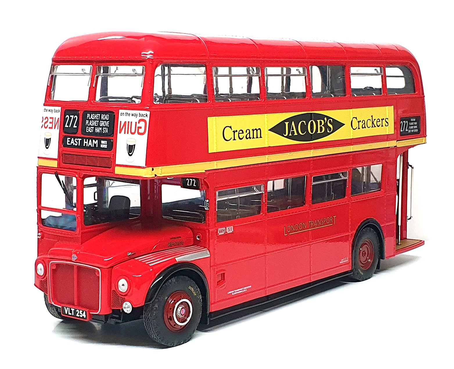 Sun Star 1/24 Scale 2902 AEC RM254-VLT 254 Standard Routemaster London Bus R272