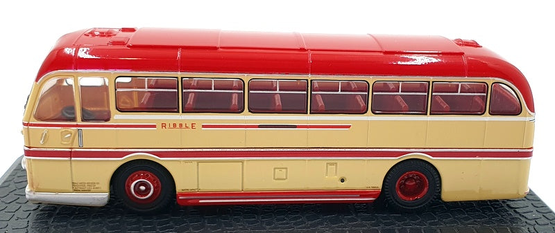 Oxford Omnibus 1/76 Scale 76DR005 Duple Roadmaster Ribble