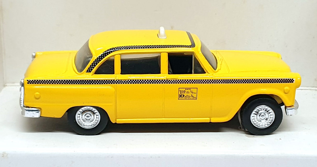 Ertl 1/43 Scale Diecast 2587 - Checker Taxi Cab - Yellow