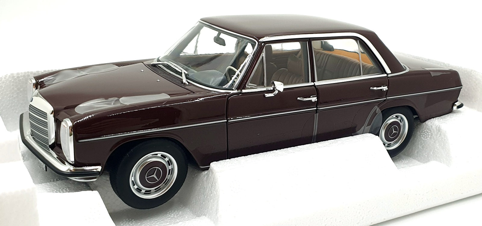 Norev 1/18 Scale Diecast 185443 - 1968 Mercedes Benz 200 - Red/Brown