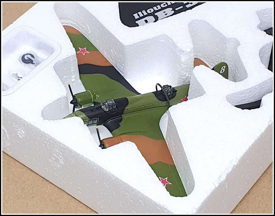 Atlas Editions 11cm Wingspan 3 903 022 - Ilyushin DB-3 Bomber Aircraft