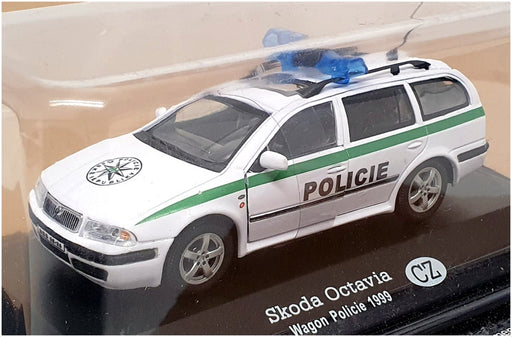 Altaya 1/43 Scale 29324A - 1999 Skoda Octavia Police Car (CZ Policie) - White