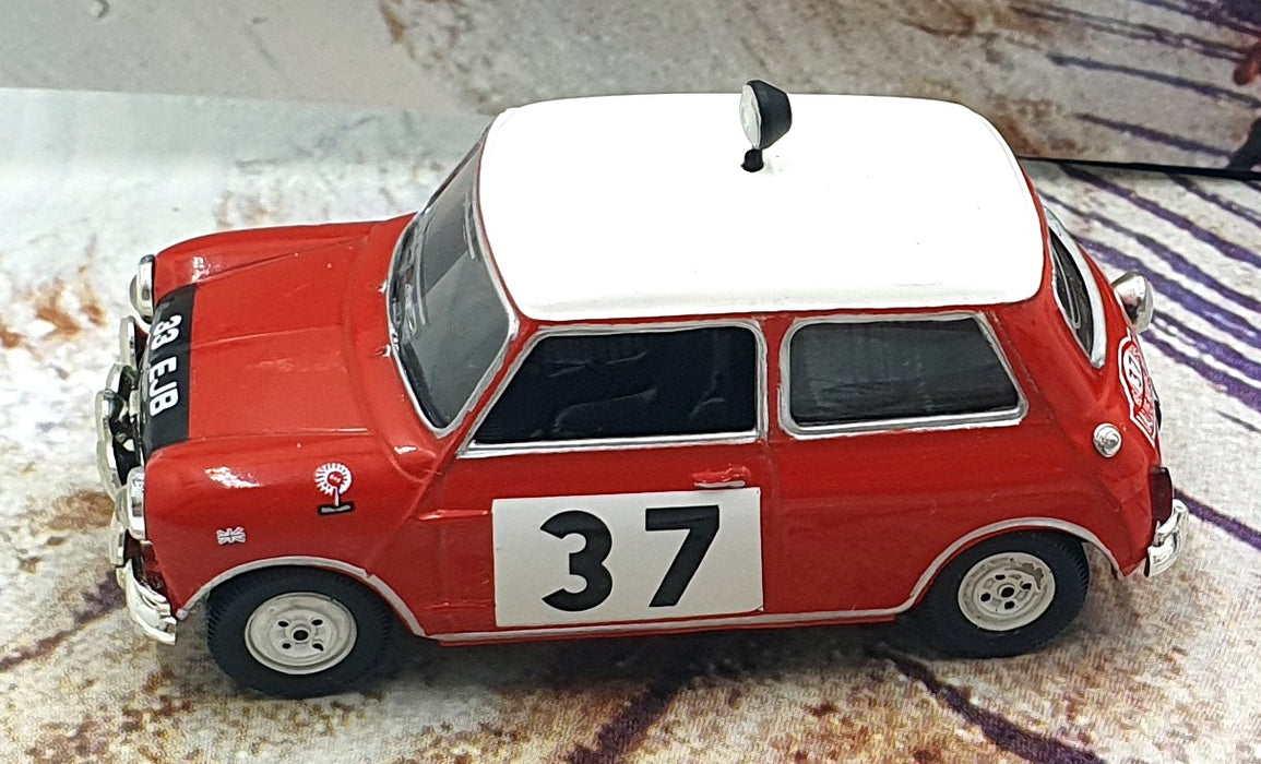 Vitesse 1/43 Scale VMC02 - Morris Cooper "S" #37 1st MC Rally 1964