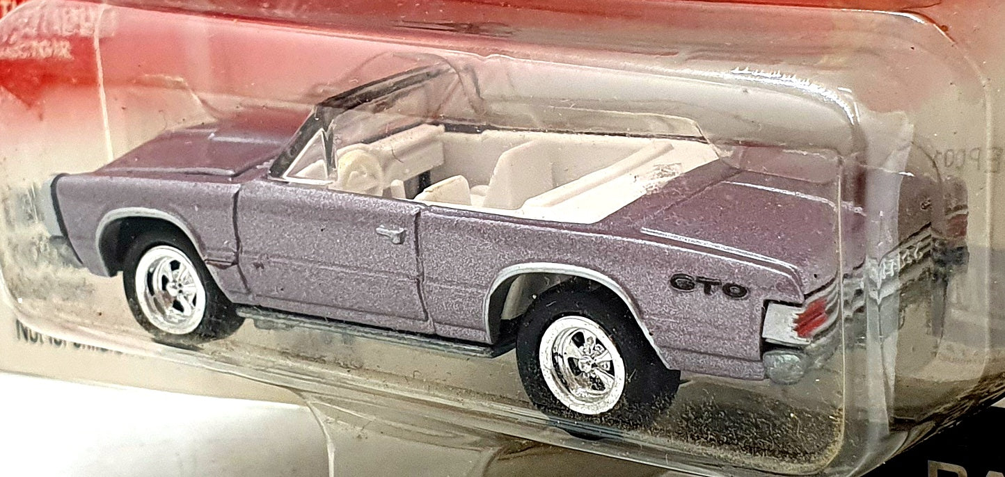 Johnny Lightning 1/64 Scale 456-02 - 1965 Pontiac GTO - Met. Lilac