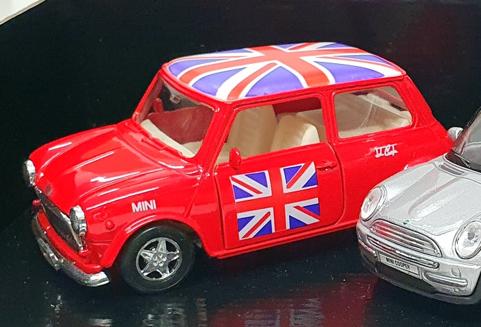 Welly Diecast 973025 - Mini Gift Set Old & New - Red With Union Jack Silver