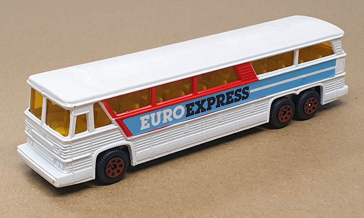 Corgi 17cm Long Diecast 1168 - Greyhound Euro Express Coach - White