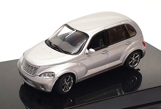 Autoart 1/43 Scale Diecast 51521 - Chrysler GT Cruiser - Silver