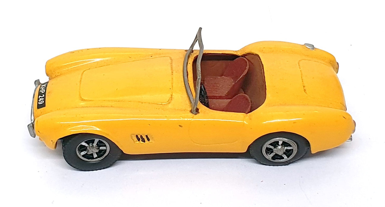 John Day Models 1/43 Scale LIB16R - Shelby Cobra - Yellow