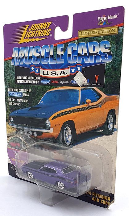 Johnny Lightning 1/64 Scale 203-02 Muscle Cars USA - 1970 Plymouth AAR Cuda