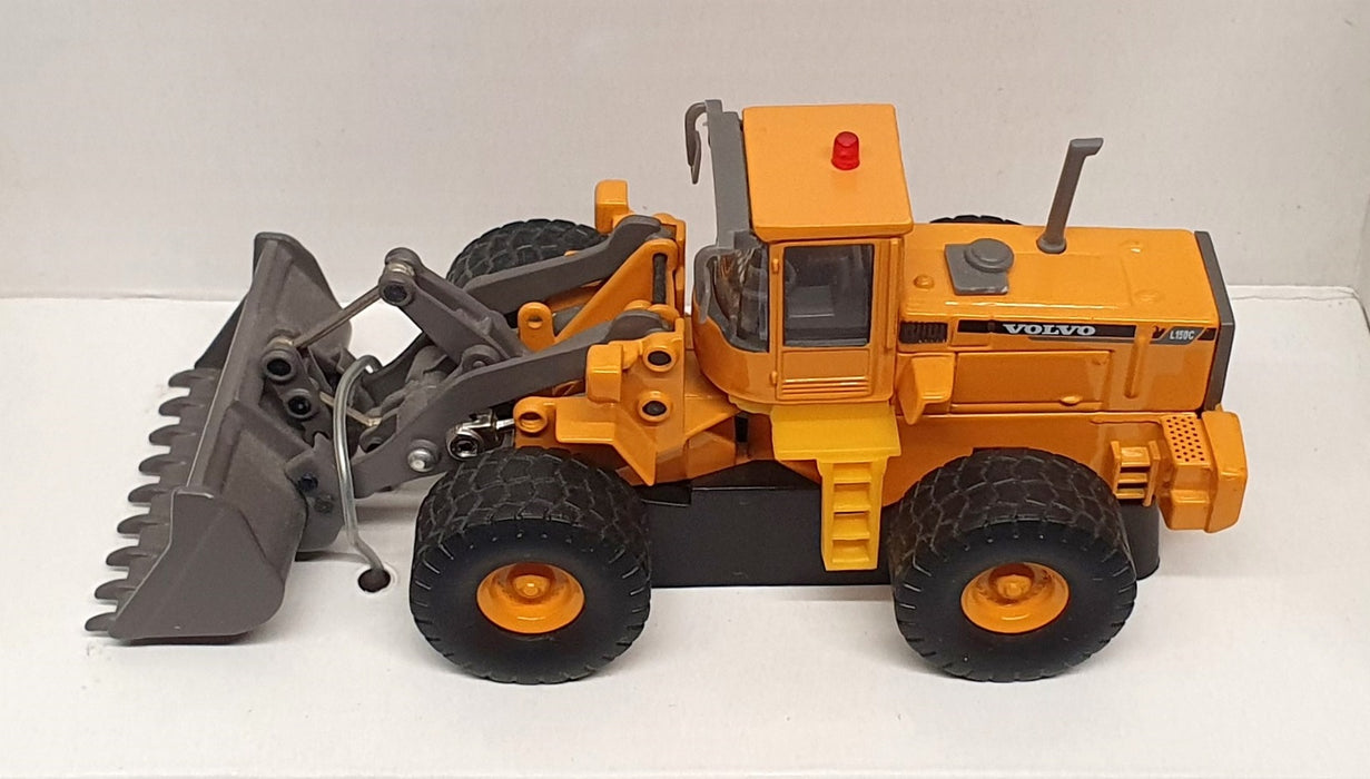 Cararama 1/87 Scale 0X819-003 - Volvo L150C Excavator - Dk. Yellow