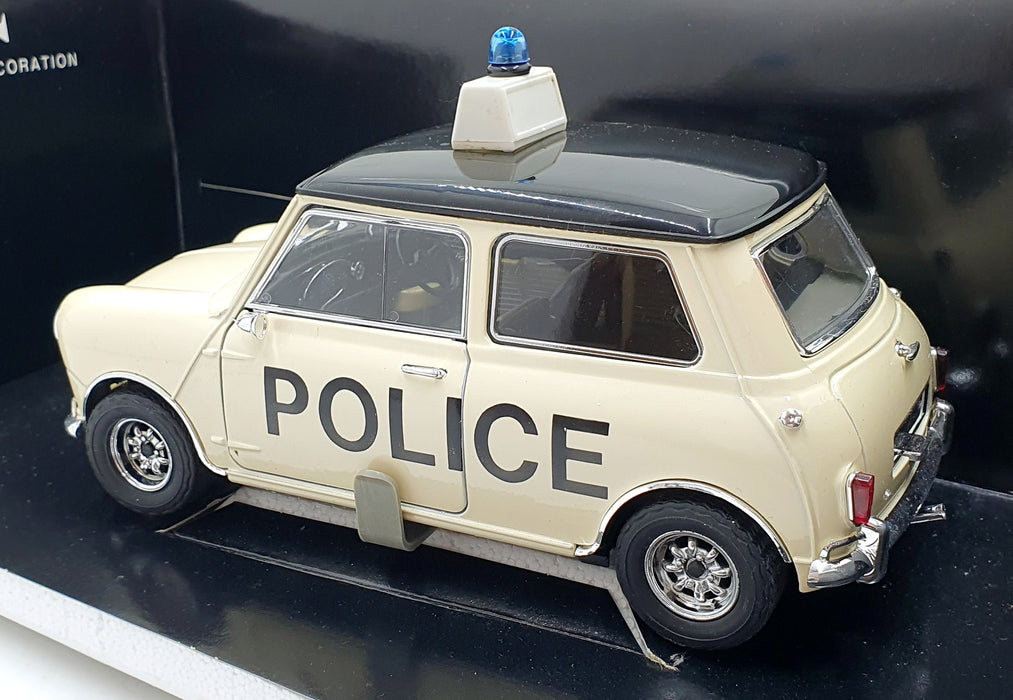 Solido 1/16 Scale Diecast 7190-4 - Mini Cooper Police - Cream/Black