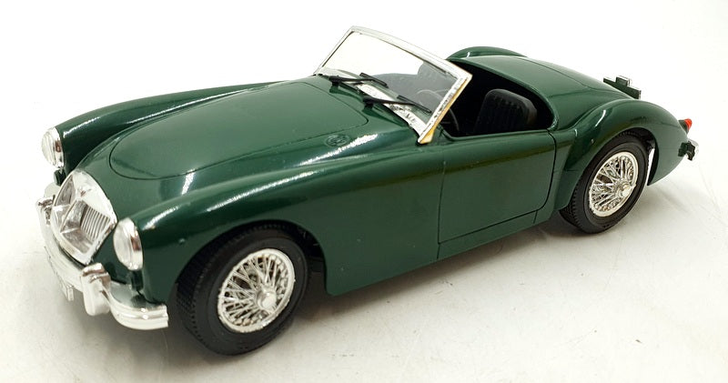 Polistil 1/16 Scale Diecast 81024D - MGA Twin Cam - Green