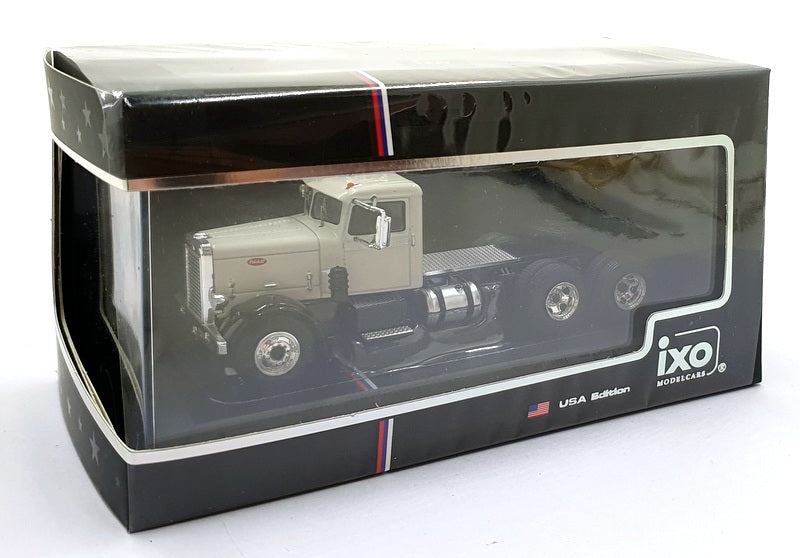 Ixo 1/64 Scale U64TR003 - 1955 Peterbilt 281 - White