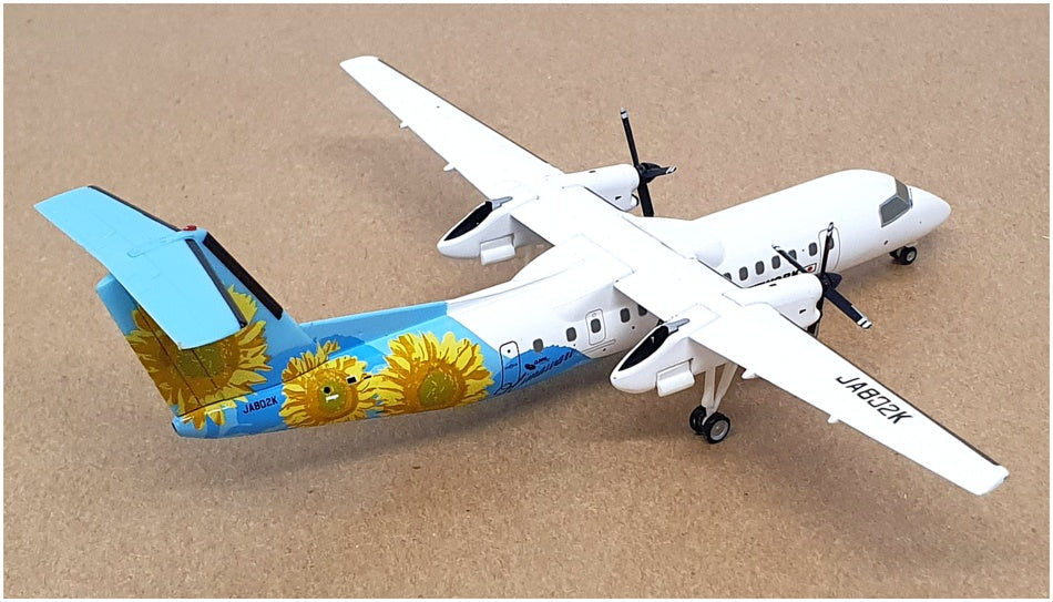 A-net 1/200 Scale DH28002 - De Havilland DHC8-300 Himawari Aircraft JA802K