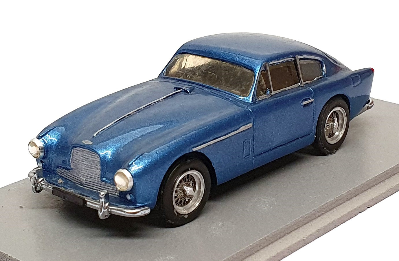 Unknown Brand ? 1/43 Scale Built Kit AM2BD - Aston Martin DB2 - Met. Blue