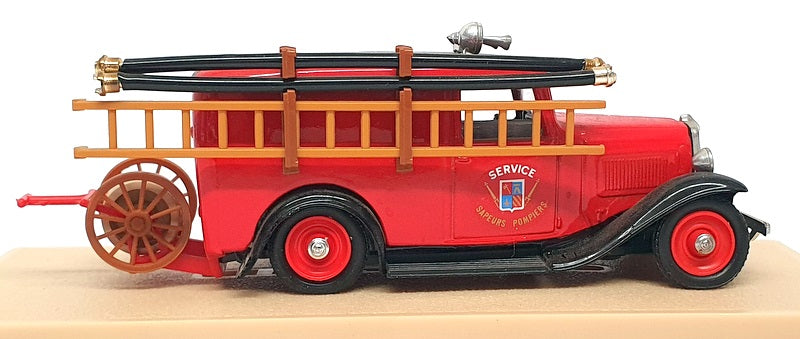 Eligor 1/43 Scale 1028 - 1934 Citroen 500Kgs Sapeurs Pompiers Fire Van - Red