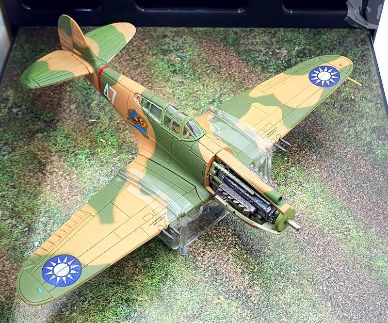 Forces Of Valor 1/72 Scale FOV-812060C - Curtiss P-40B Hawk 81A-2