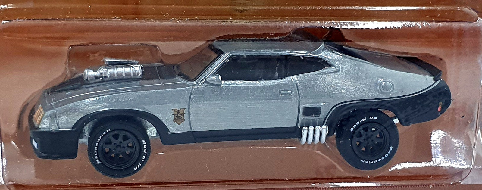 Greenlight 1/64 Scale 44770-A - 1973 Ford Falcon XB - Chase