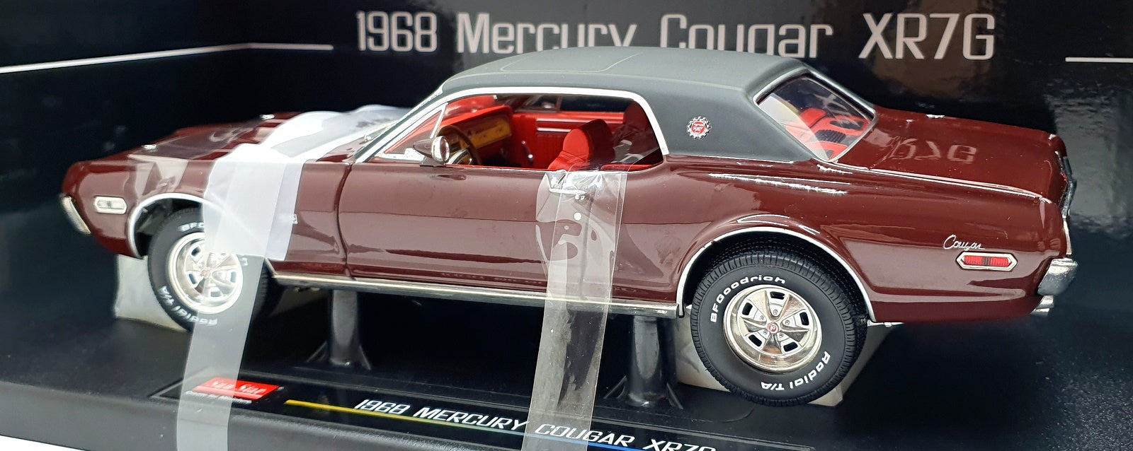 Sun Star 1/18 Scale Diecast 1547 - 1968 Mercury Cougar XR7G - Maroon