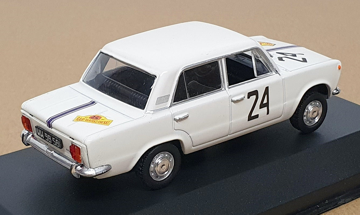 Foxtoys 1/43 Scale FOX032 - Fiat 125p #24 Warsaw Rally Car - White