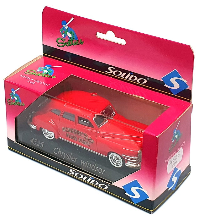 Solido 1/43 Scale 4525 - Chrysler Windsor Schenectady Fire Dept. - Red