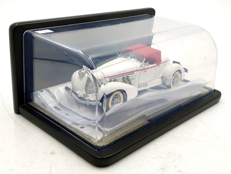 Franklin Mint 1/24 Scale DC7126A - 1935 Auburn Boattail Speedster - White