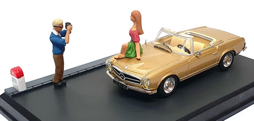 Altaya La Route Bleue 1/43 Scale DIR114 - Mercedes Benz Diorama - Gold