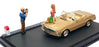 Altaya La Route Bleue 1/43 Scale DIR114 - Mercedes Benz Diorama - Gold