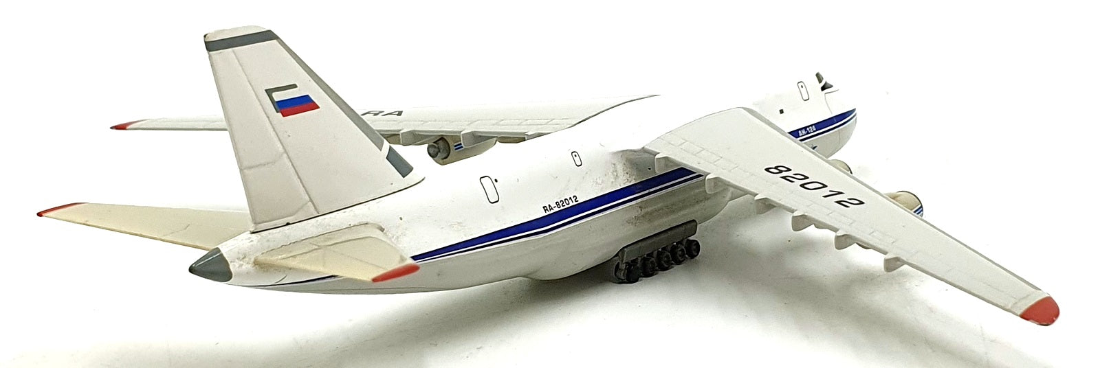 Herpa 1/500 Scale 510707 - Aeroflot Antonov AN-124 Russian Aircraft
