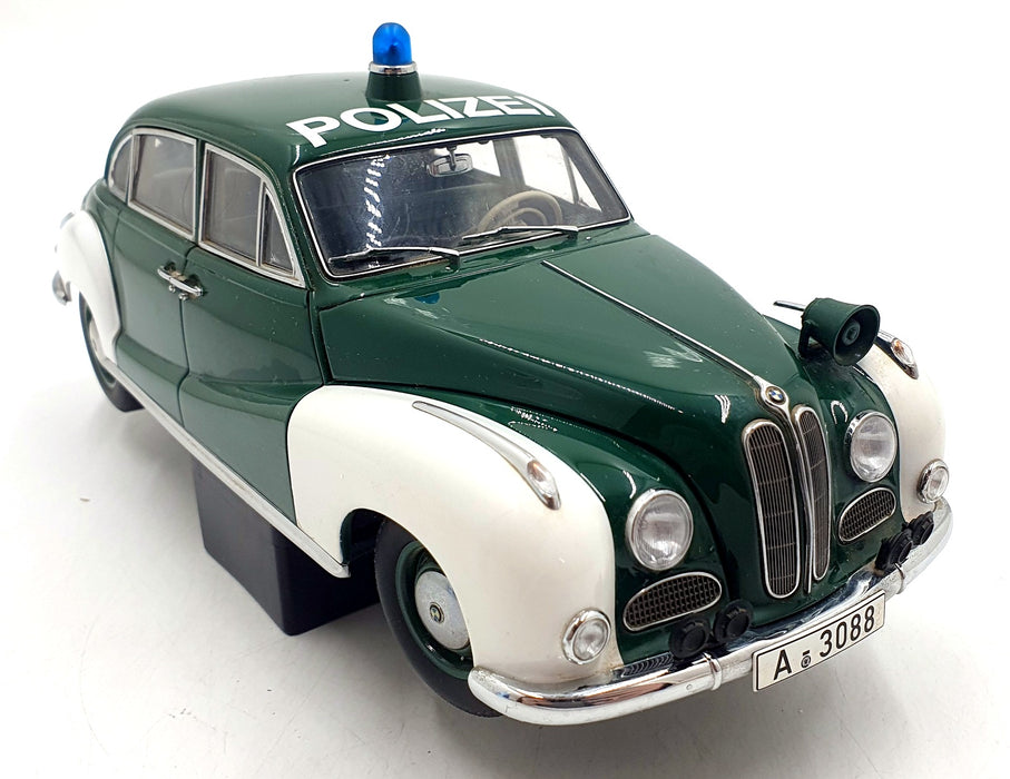 Autoart 1/18 Scale Diecast 70606 - BMW 501 Police Car - Green/White