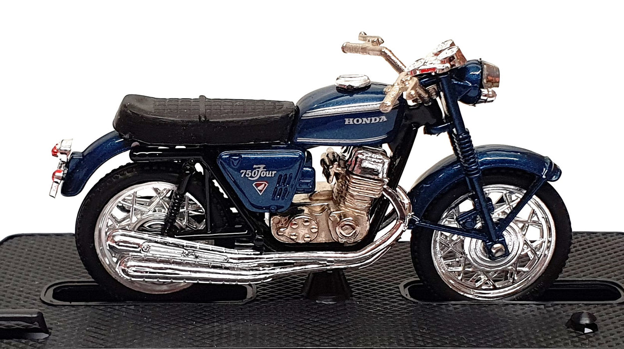 Guiloy 1/24 Scale 11676 - 1974 Honda CB-750 Four Motorbike - Blue