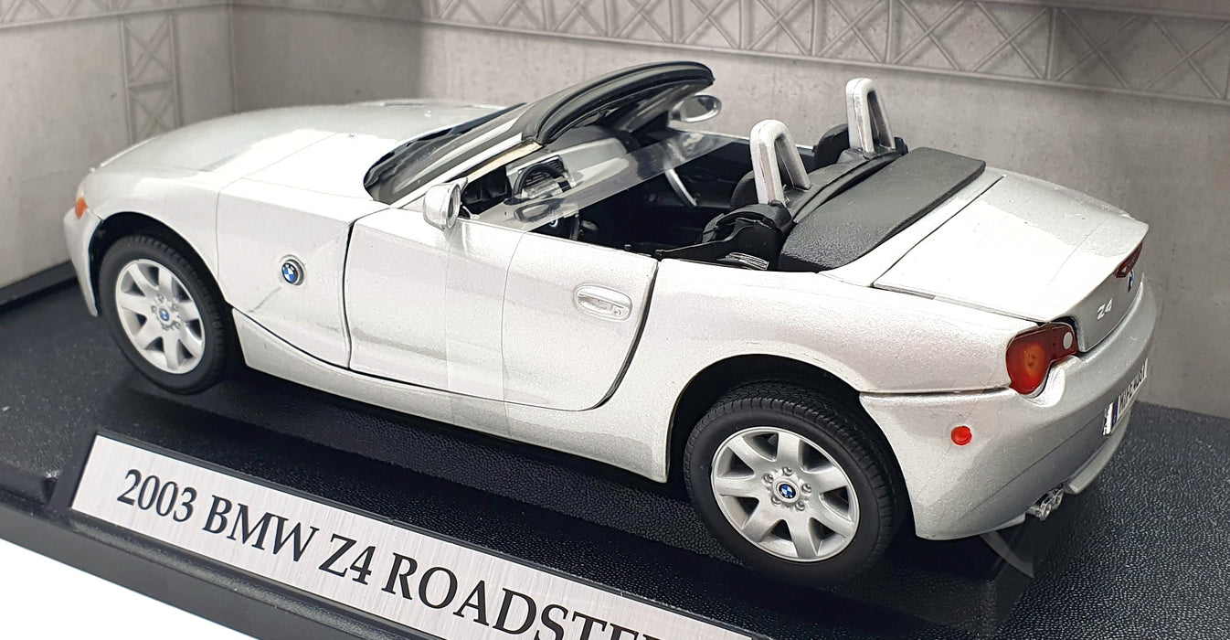 Motor Max 1/18 Scale Diecast 73144 - BMW Z4 - Silver