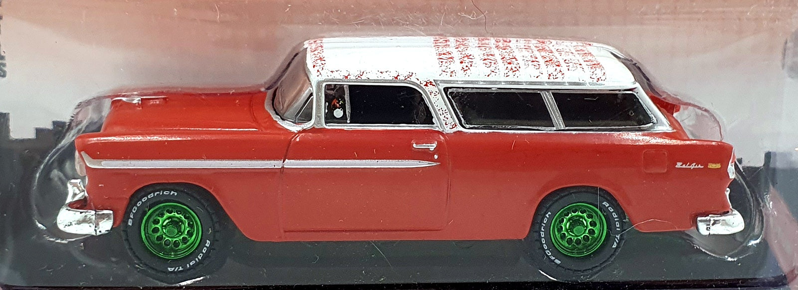 Greenlight 1/64 Scale 44855-A - 1955 Chevrolet Nomad Starsky and Hutch Chase Red