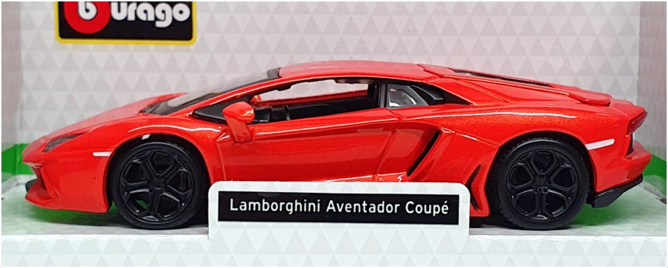 Burago 1/32 Scale 18-43062 - Lamborghini Aventador Coupe - Red