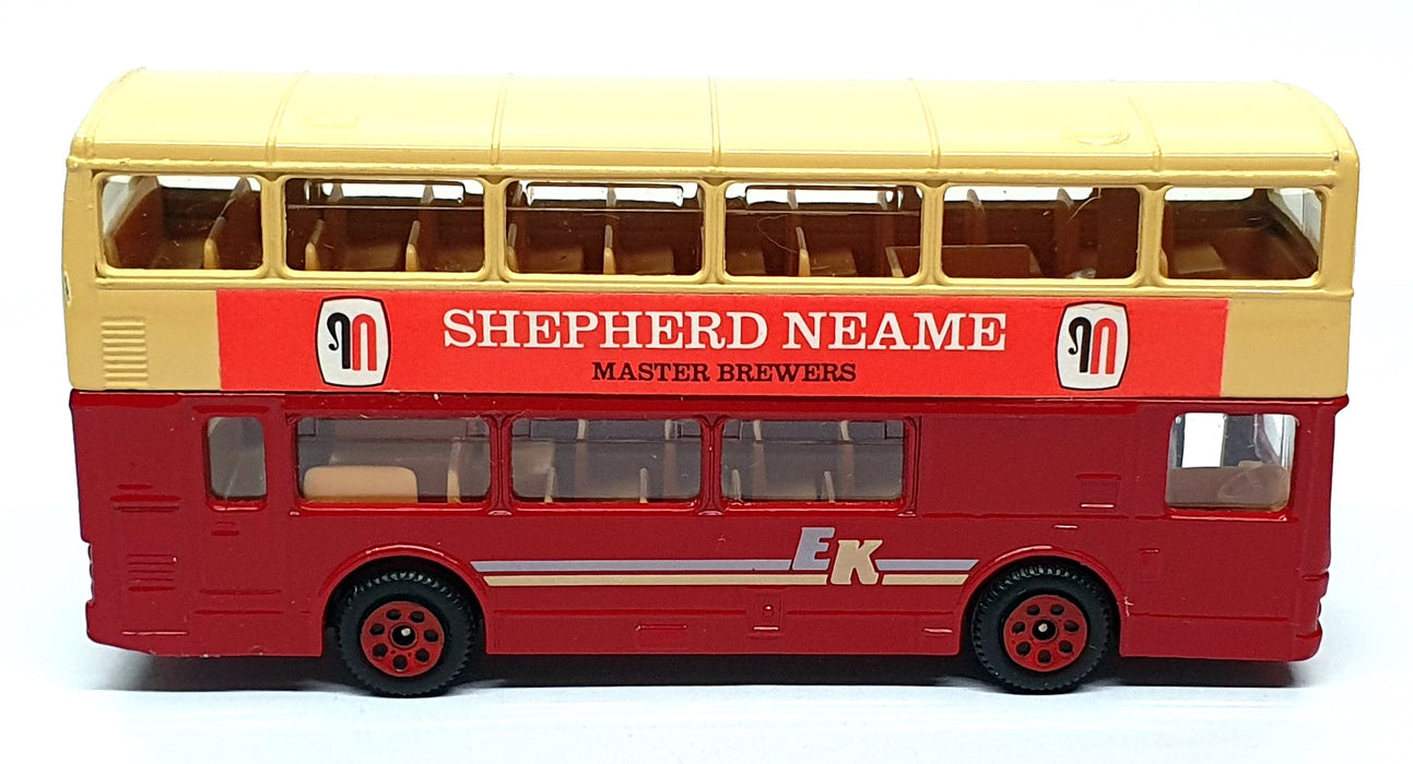 Corgi Appx 13.5cm Long C675/13  - Metrobus East Kent Rt. 8 - Beige/Red